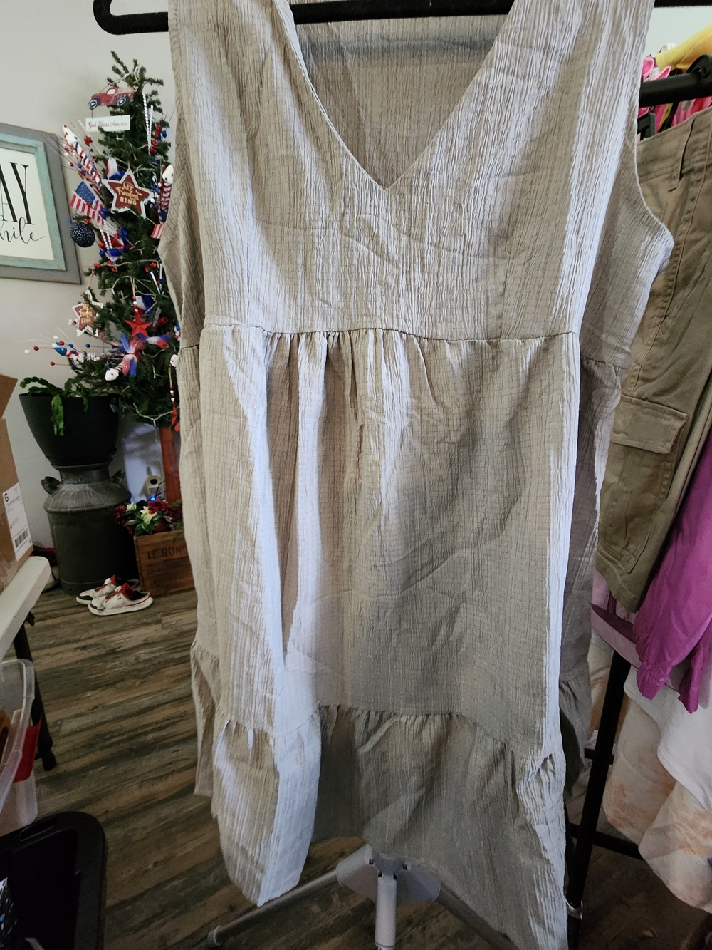 Light Gray Sleeveless V-Neck Summer Dress